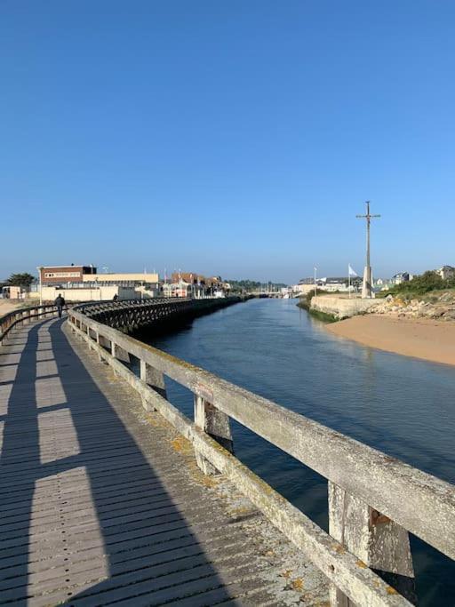 Studio - Balcon - Bord De Mer Courseulles-sur-Mer Extérieur photo