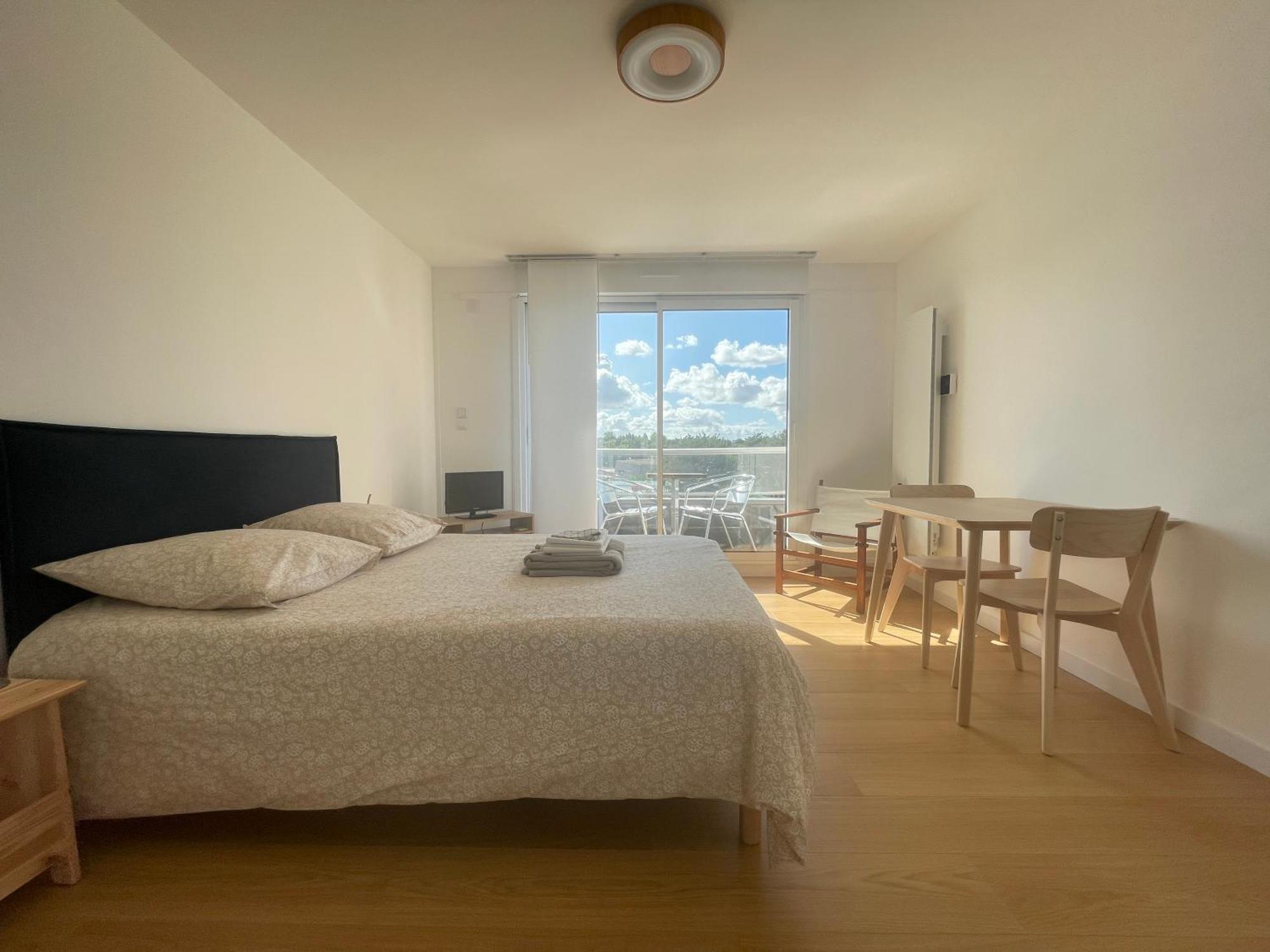 Studio - Balcon - Bord De Mer Courseulles-sur-Mer Extérieur photo